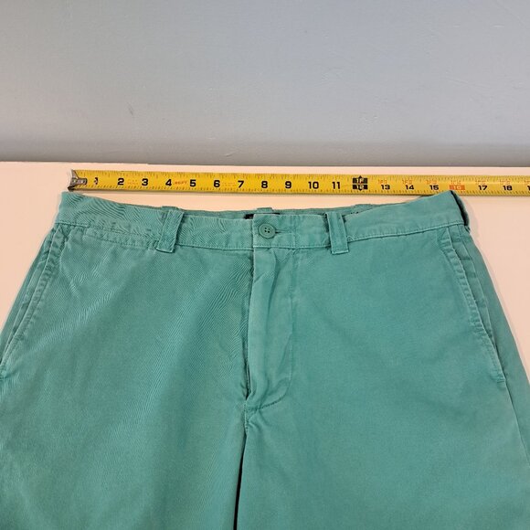 J. Crew Men's 31x9 Stanton Cotton Twill Garment Dyed Classic Fit Short - Picture 13 of 15